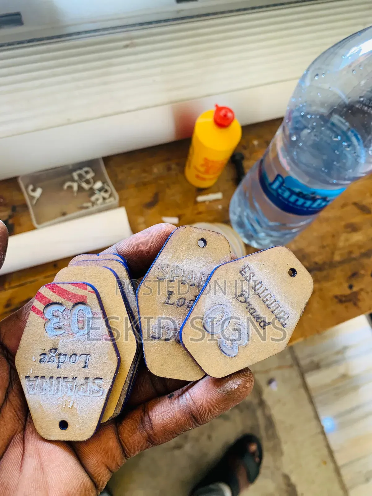 Branding Za Kisasa-Mabango