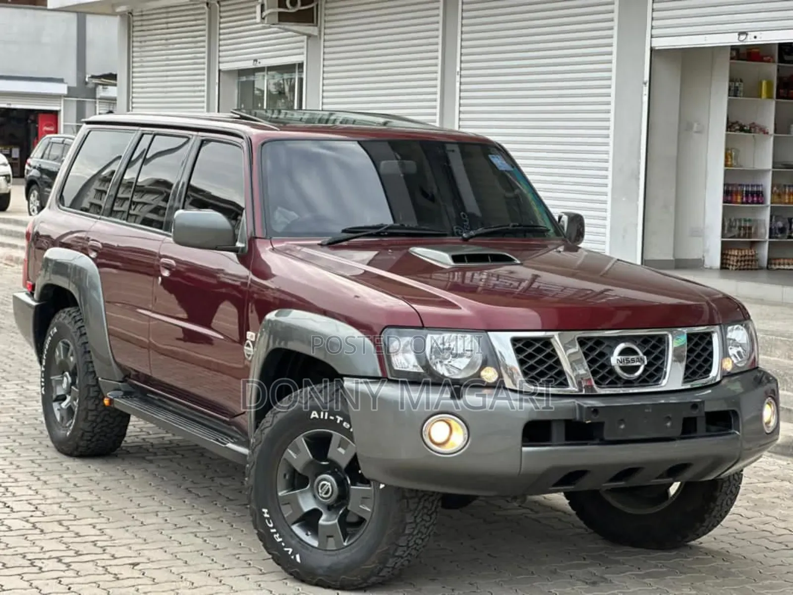 Nissan Patrol 2013 Red