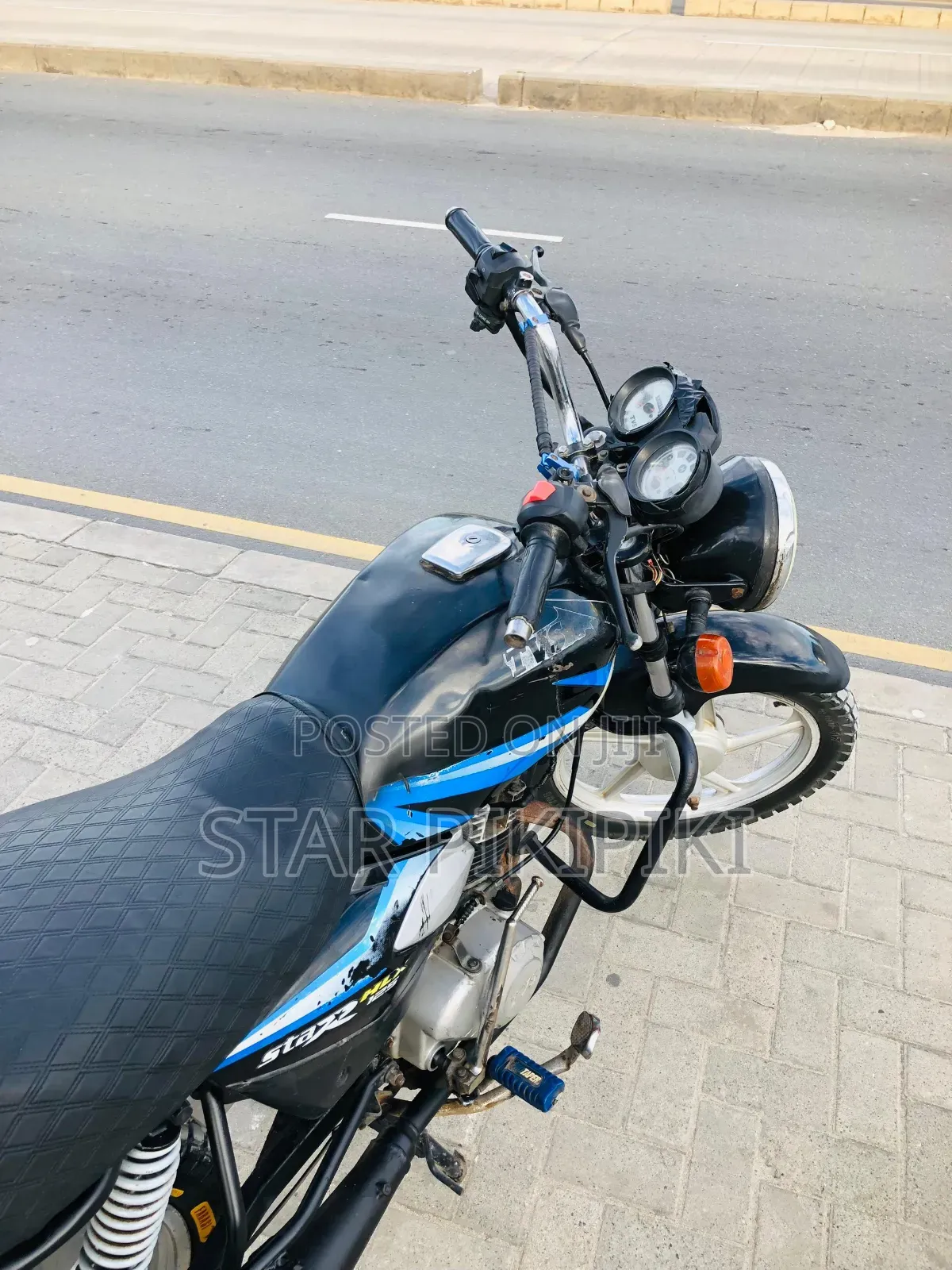 TVS HLX 125 2021 Black