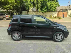 Toyota IST 2005 Black