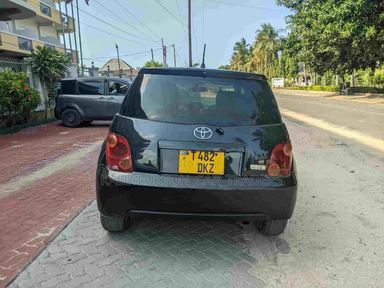 Toyota IST 2005 Black