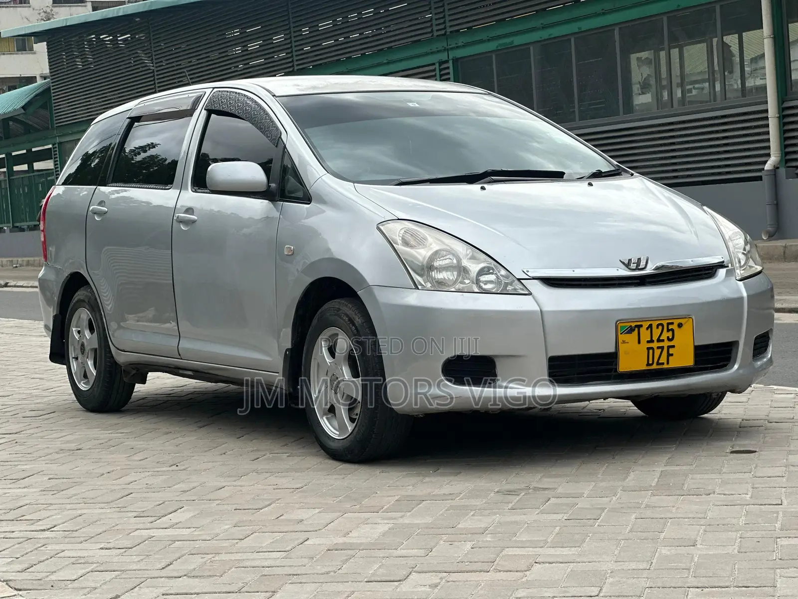 Toyota Wish 2004 Silver
