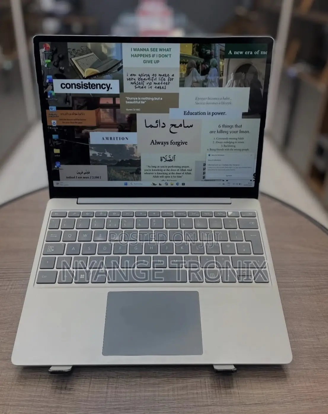 New Laptop Microsoft Surface Go 2 16GB Intel Core i5 SSD 256GB