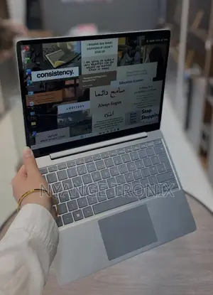 New Laptop Microsoft Surface Go 2 16GB Intel Core i5 SSD 256GB