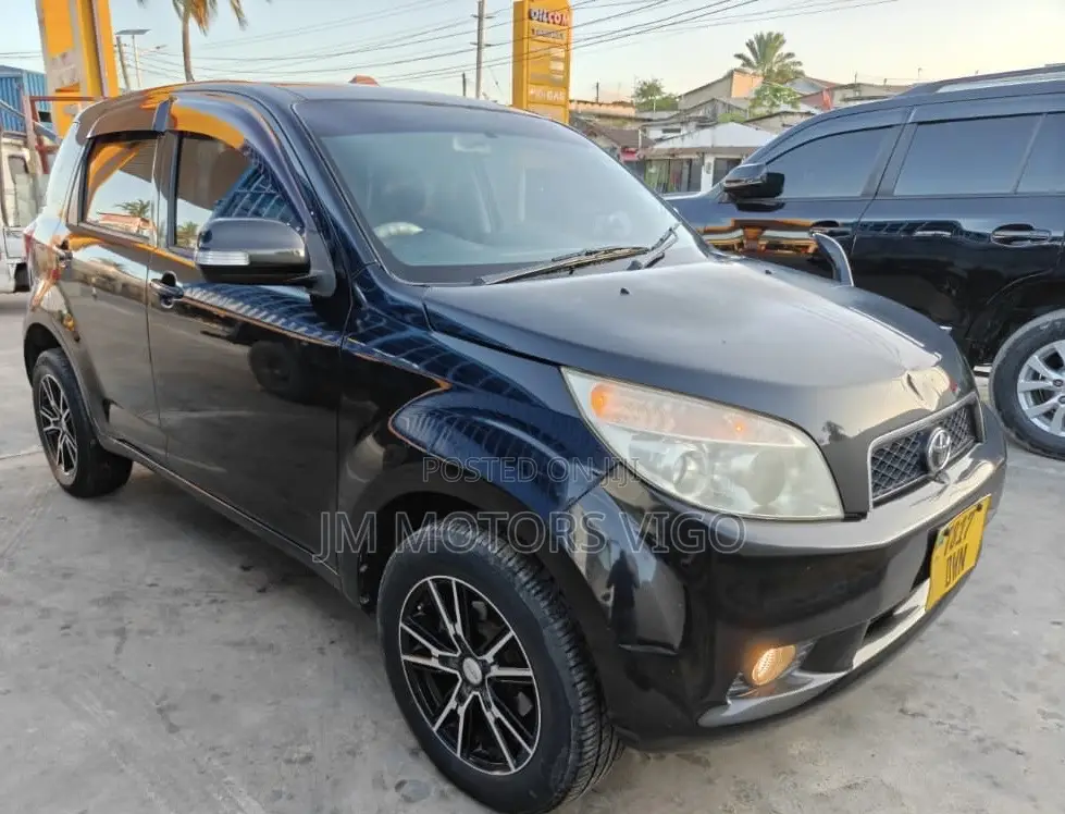 Toyota Rush 2006 Black
