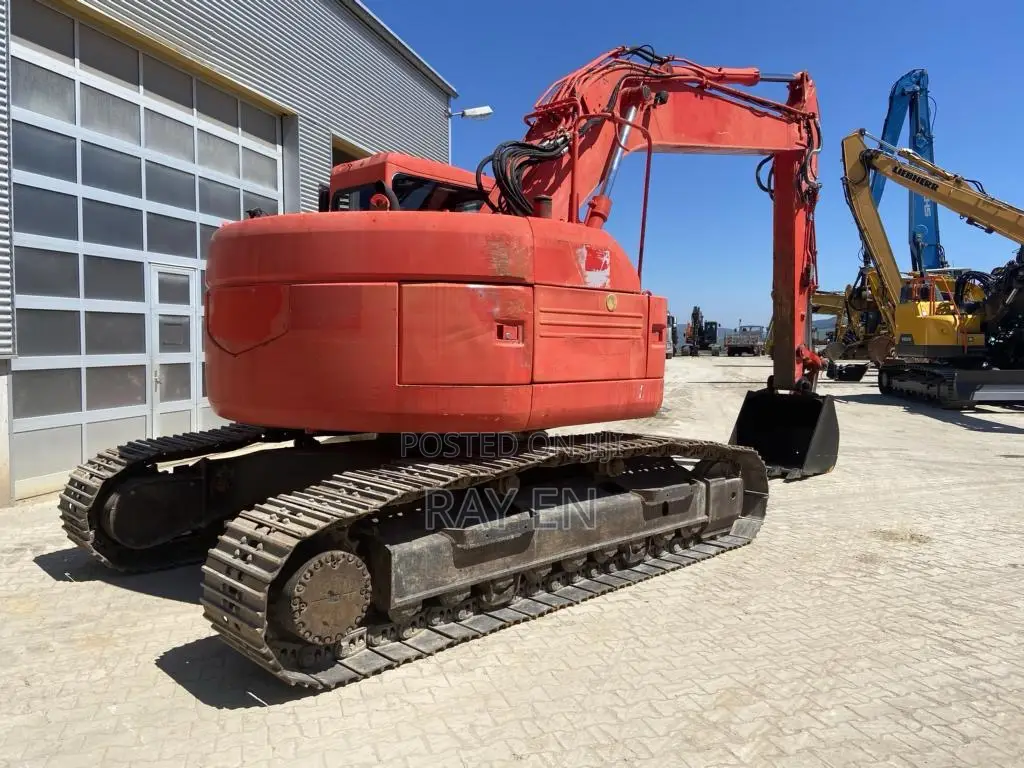 Komatsu Excavator Pc 228 Uslc-3