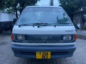 Toyota Town Ace