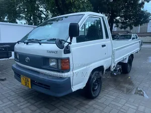 Toyota Town Ace