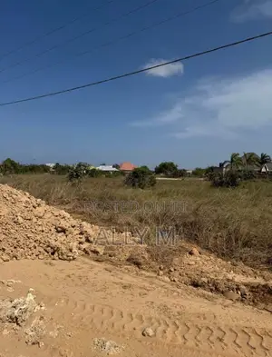 Kiwanja Kigamboni 1800sm