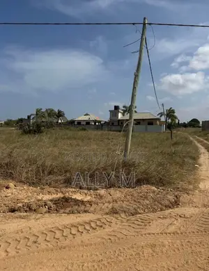 Kiwanja Kigamboni 1800sm
