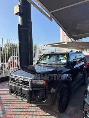 Toyota Land Cruiser Prado 2.8 2024 Black