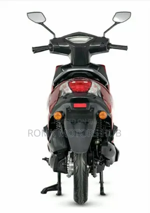 New Bajaj Avenger 150 Street 2025