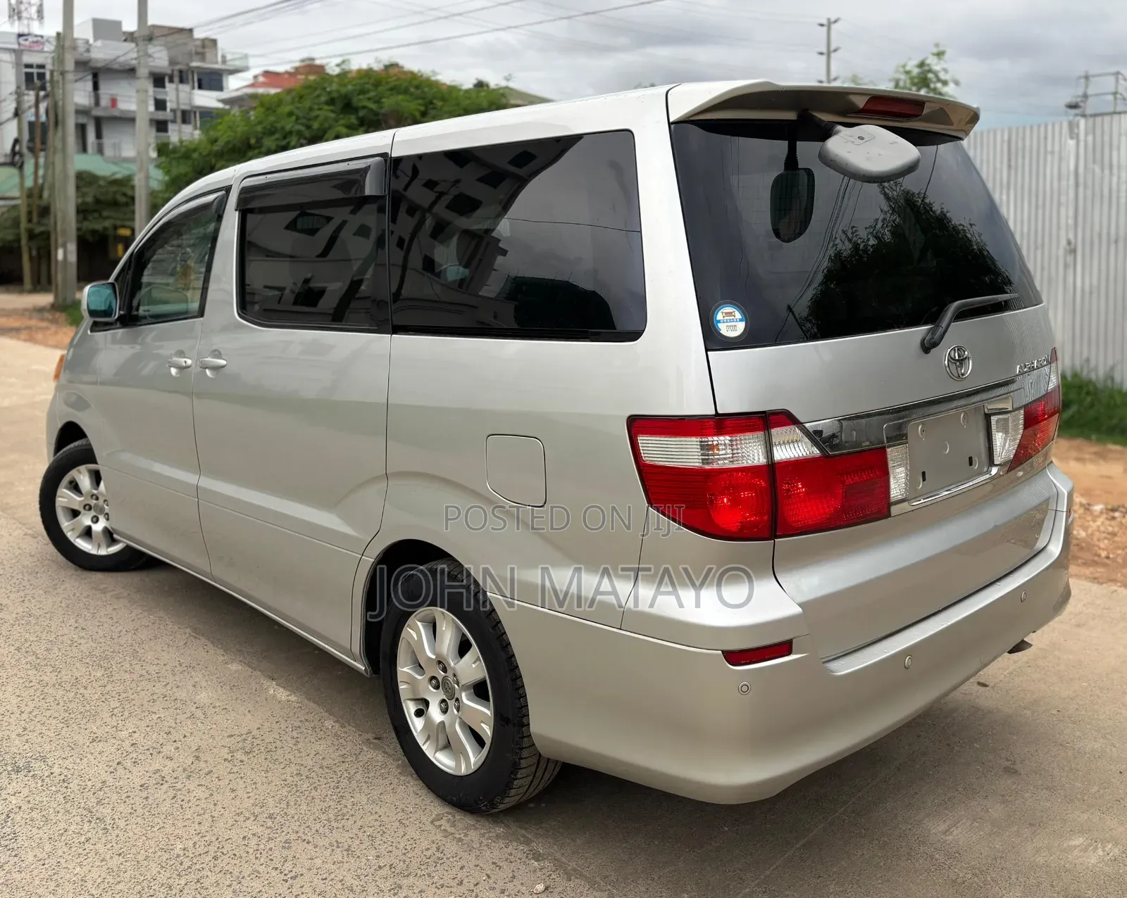 Toyota Alphard 2005 Silver