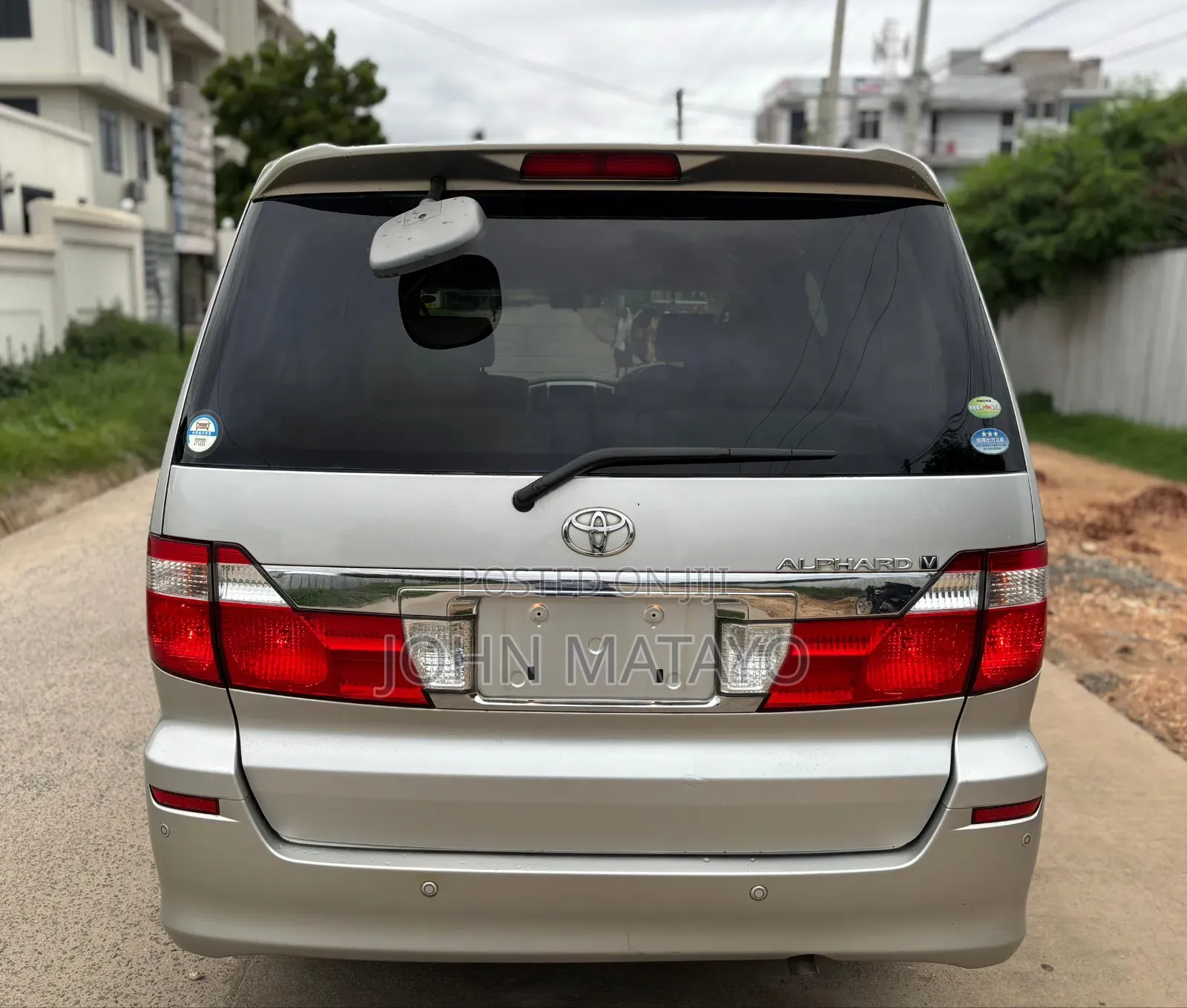 Toyota Alphard 2005 Silver