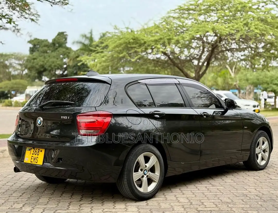 BMW 1 Series 2013 Black