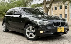 BMW 1 Series 2012 Black