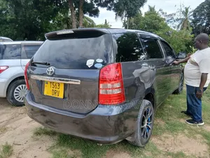 Toyota Wish 2006 Gray