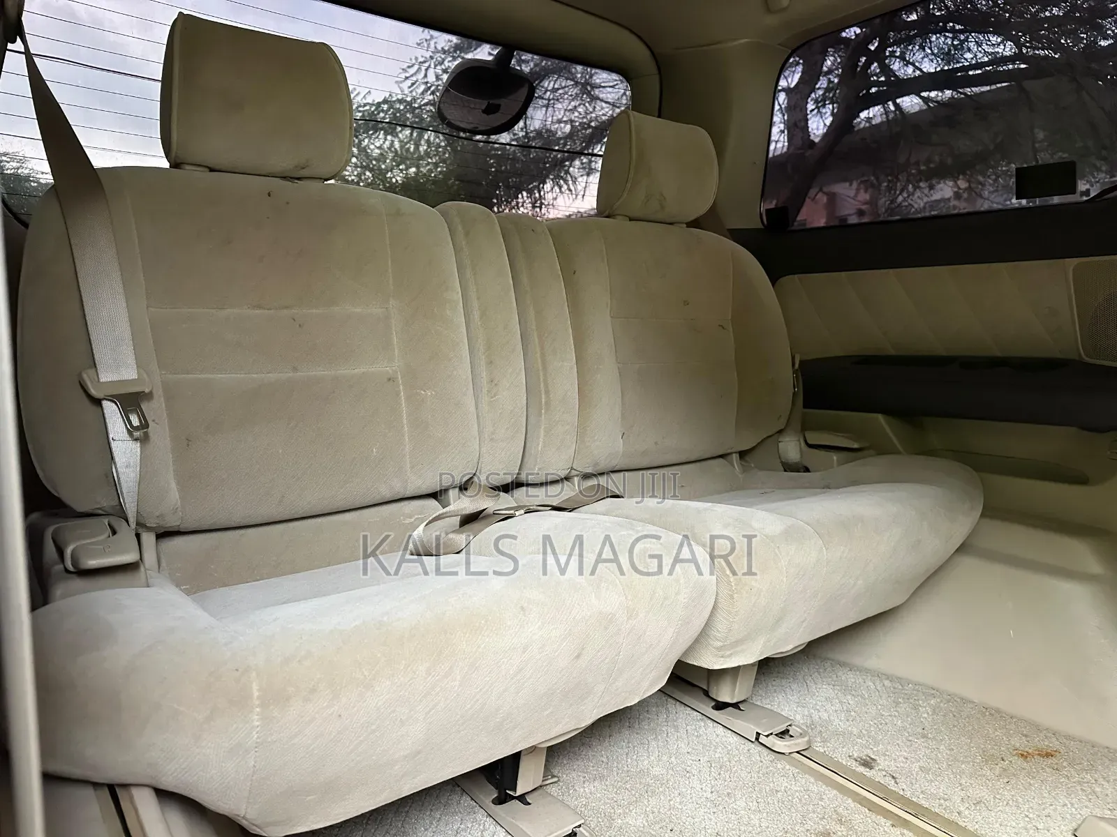 Toyota Alphard 2006 Silver