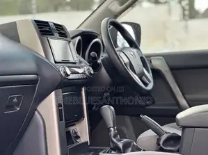 Toyota Land Cruiser Prado 2010 Black