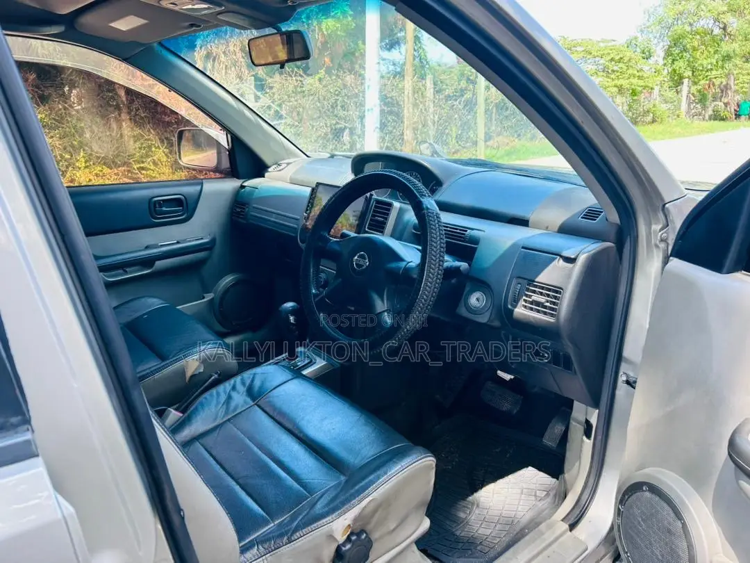 Nissan X-Trail 2009 Silver