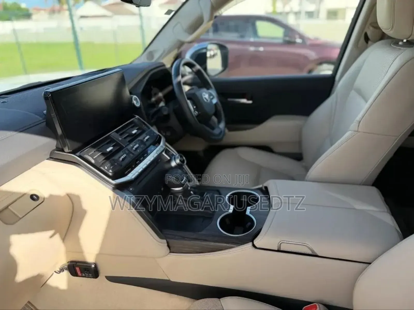 Toyota Land Cruiser 2023 Off white