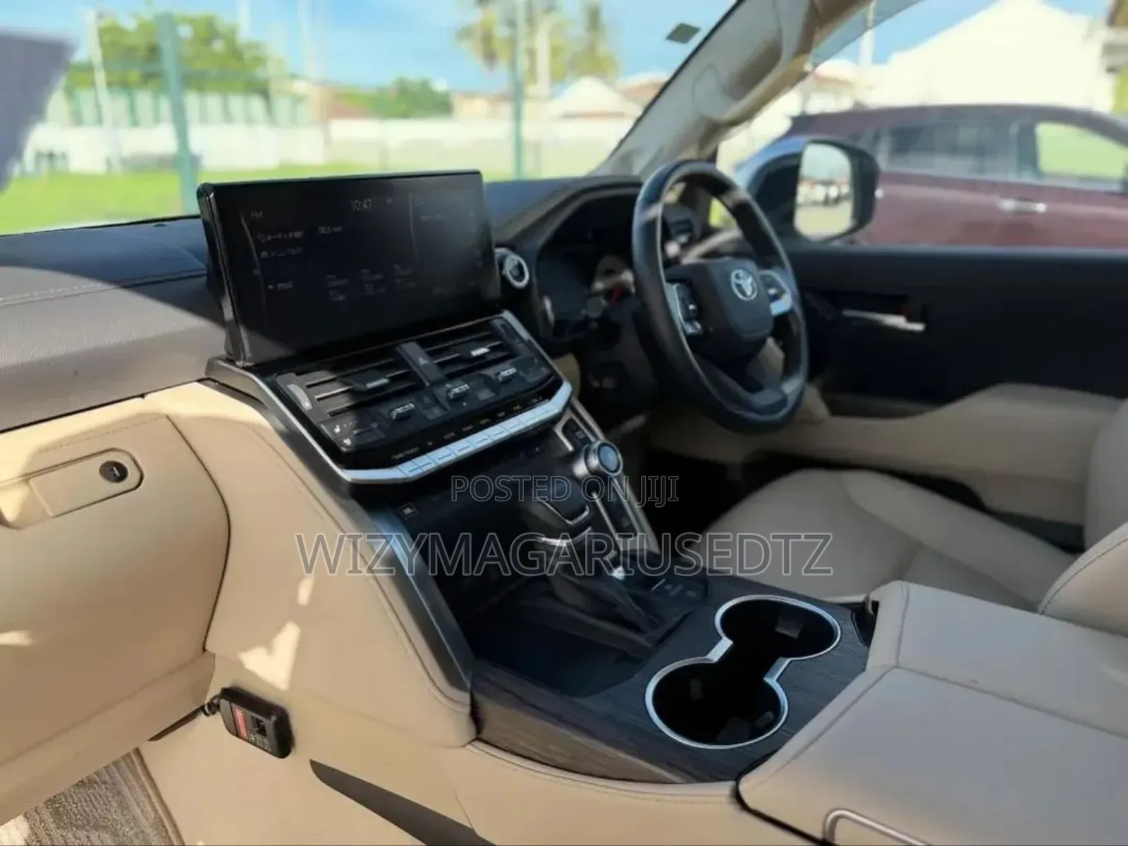 Toyota Land Cruiser 2023 Off white