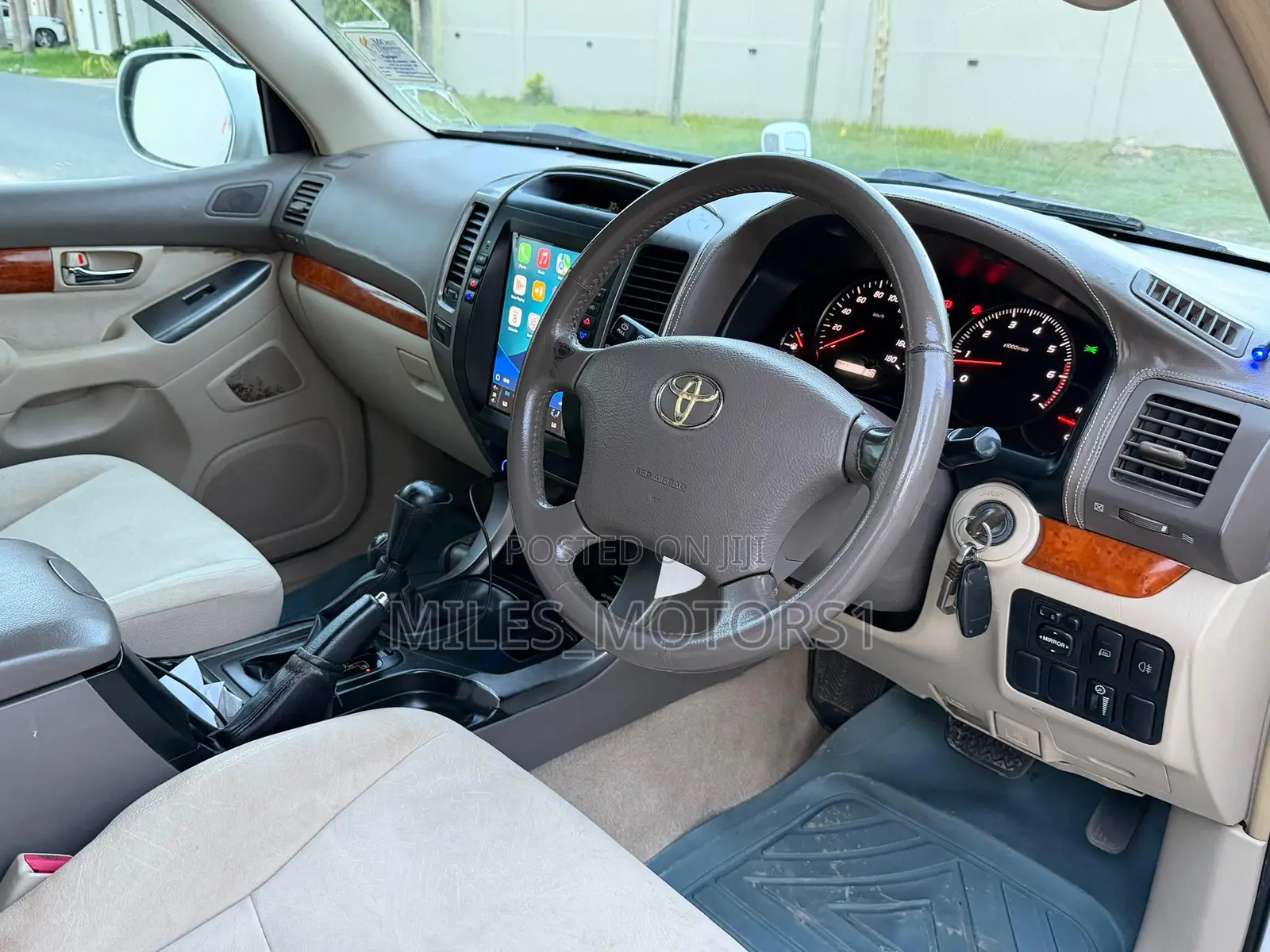 Toyota Land Cruiser Prado 2006 White