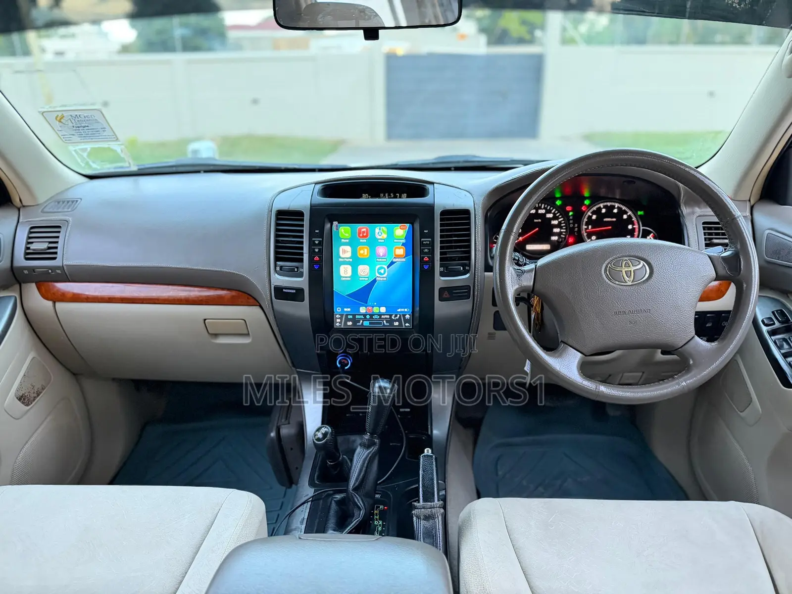 Toyota Land Cruiser Prado 2006 White