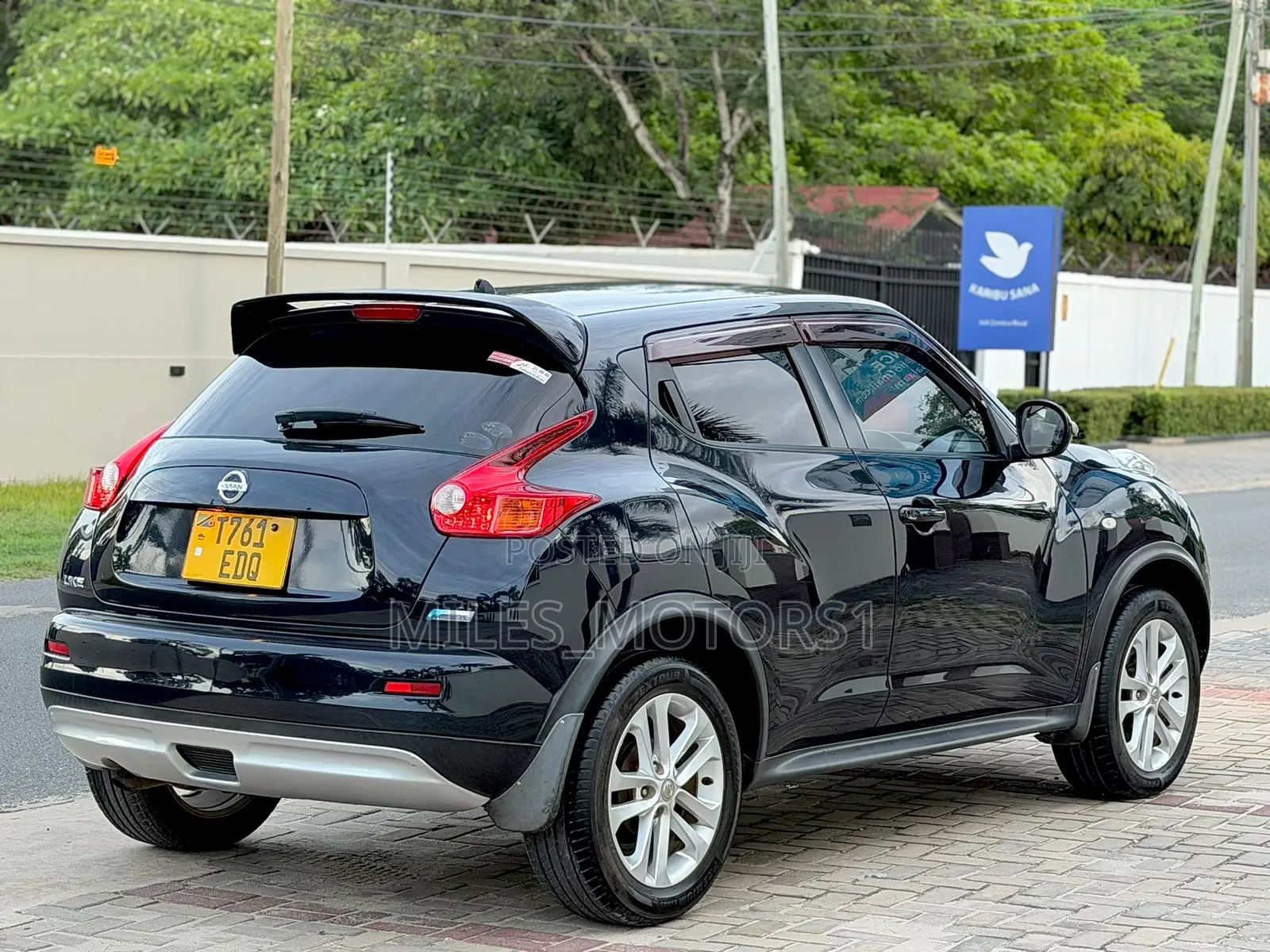 Nissan Juke 2011 Black