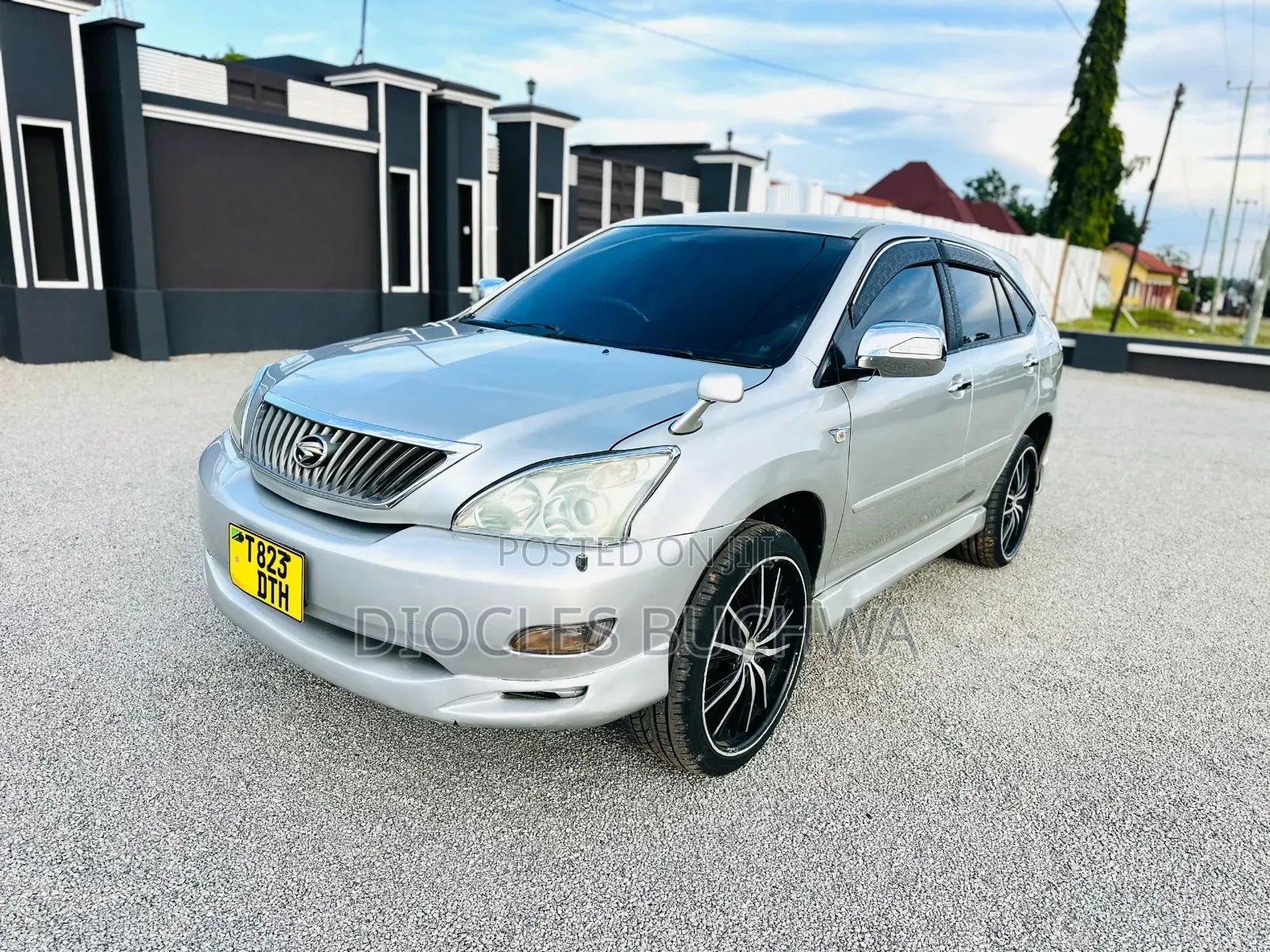 Toyota Harrier 2005 Silver