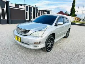 Toyota Harrier 2005 Silver