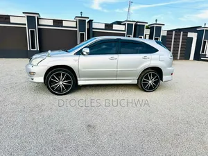 Toyota Harrier 2005 Silver