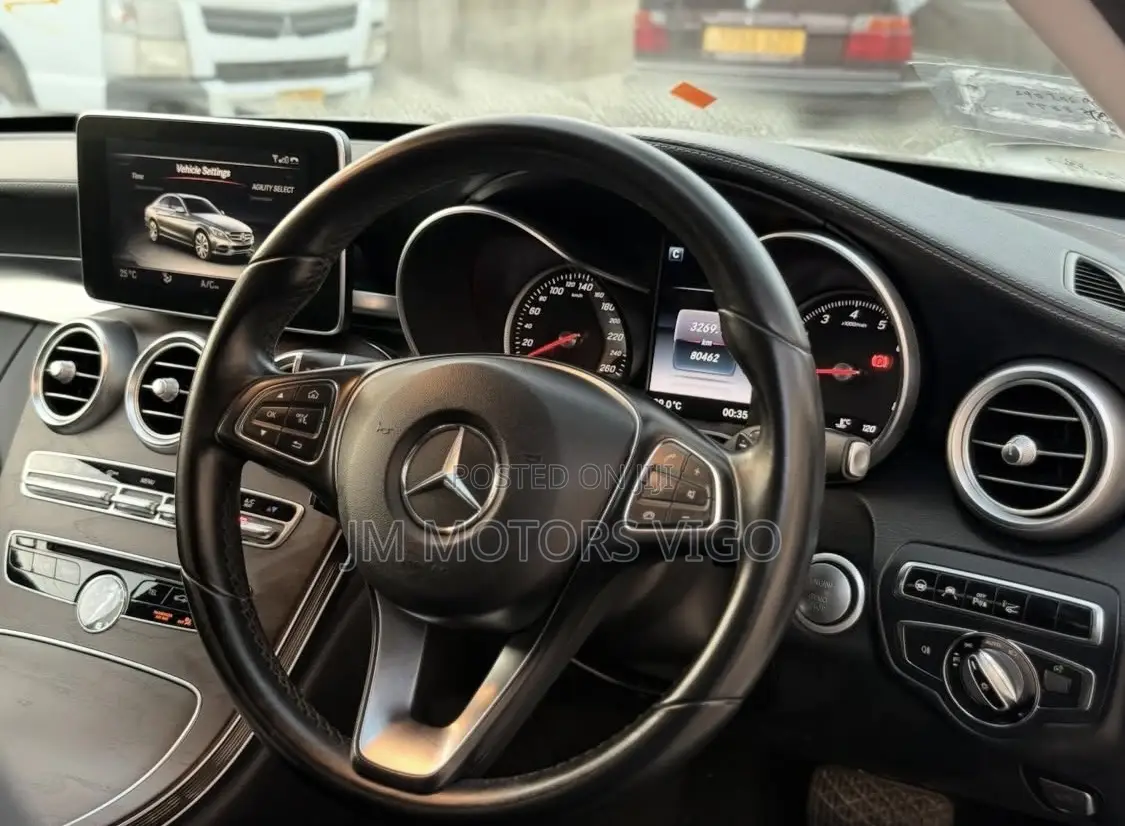 Mercedes-Benz C-Class 2015 Pearl