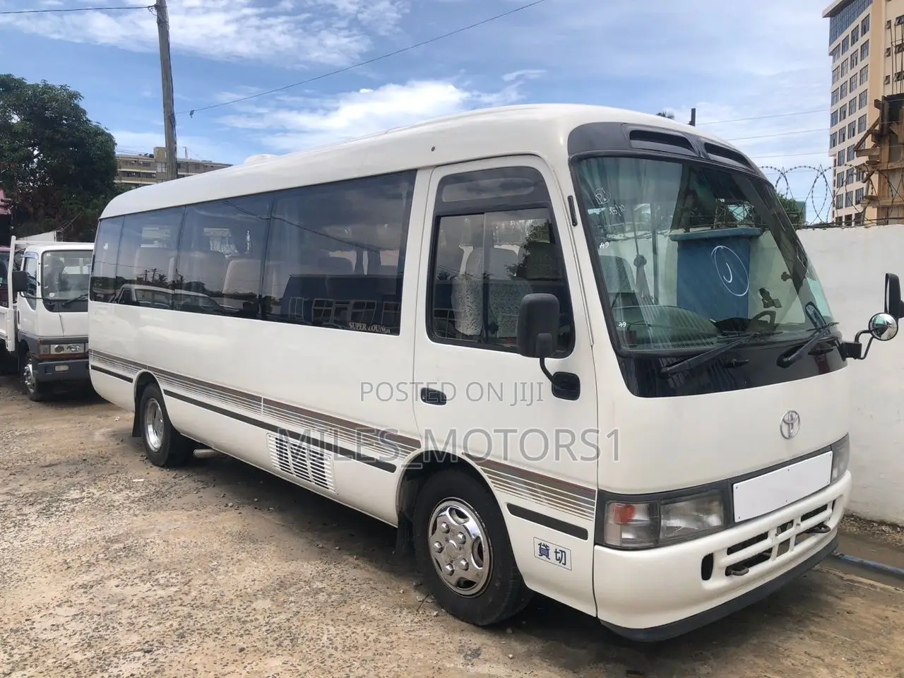 Toyota Coaster 2004 White