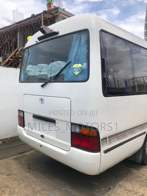 Toyota Coaster 2004 White