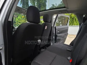 Mitsubishi RVR 2010 Silver