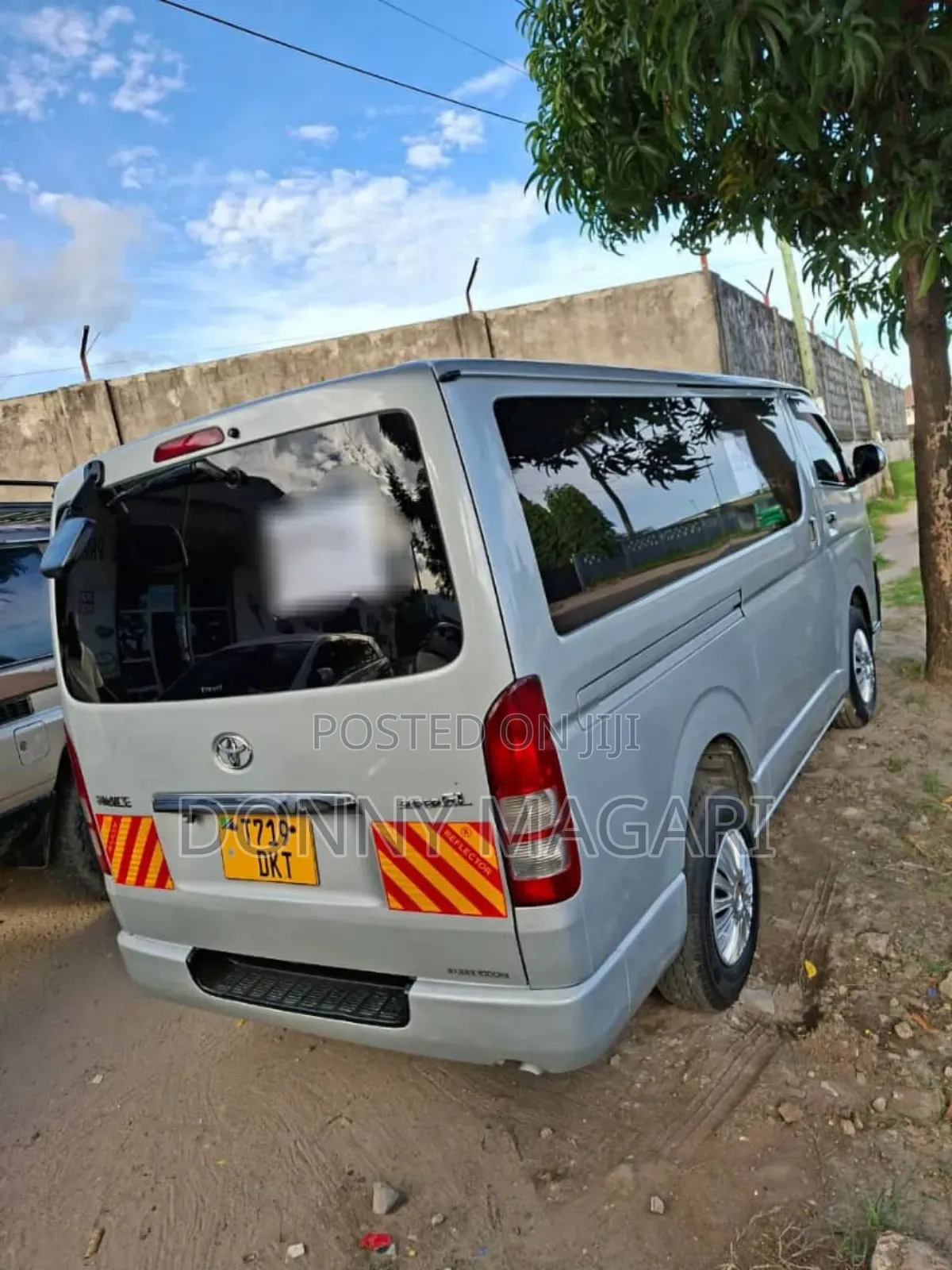 Toyota HiAce 2008 Grey
