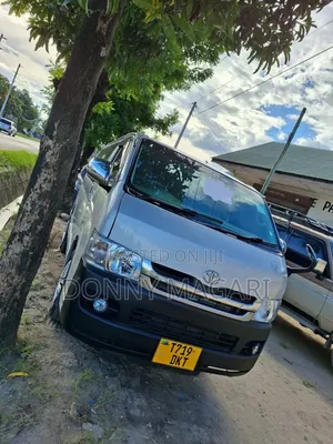 Toyota HiAce 2008 Grey