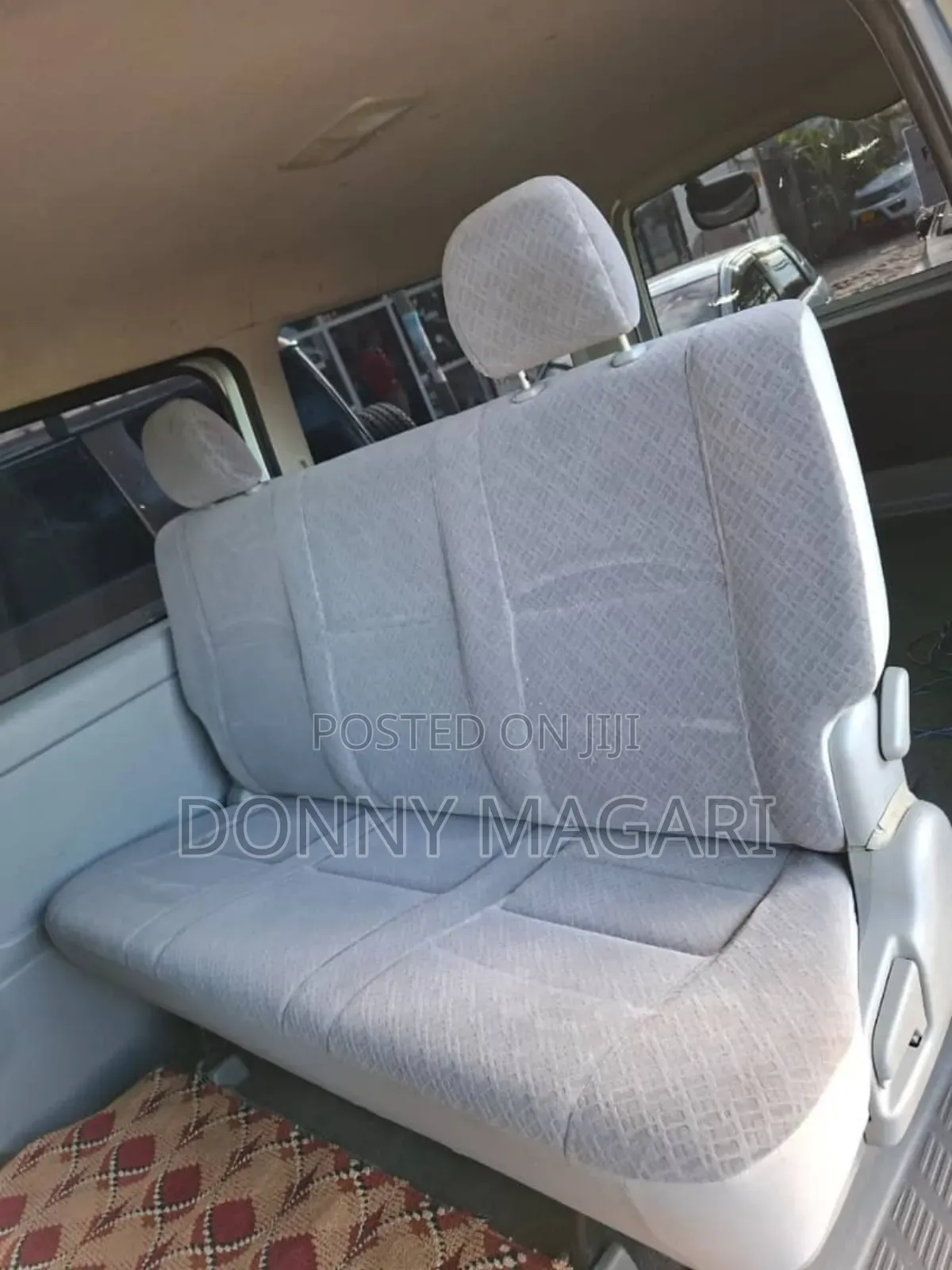 Toyota HiAce 2008 Grey