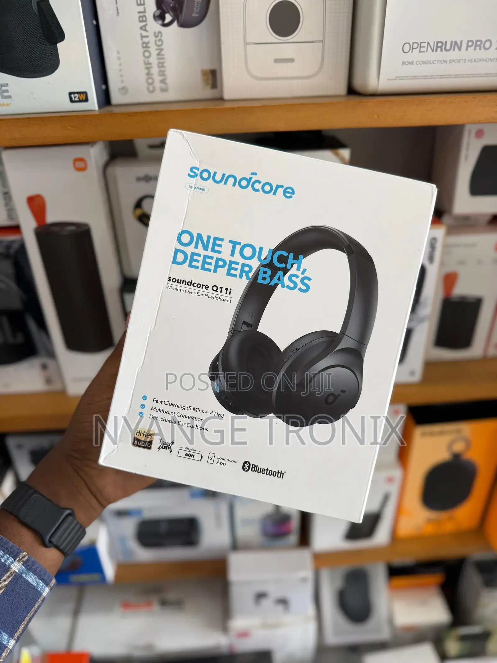 Soundcore Q11i