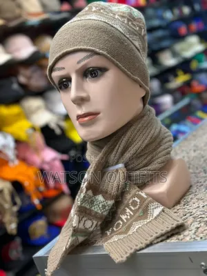 Good Materials Brand New Scarves