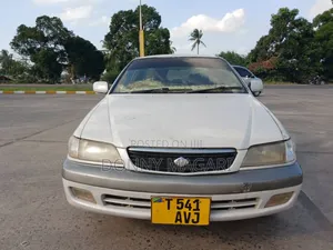 Toyota Premio 2001 White