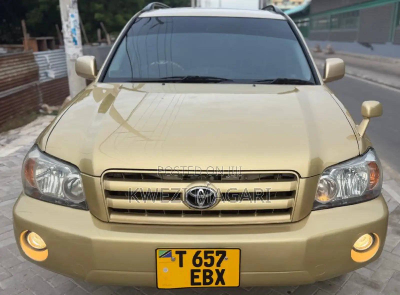 Toyota Kluger 2003 Gold