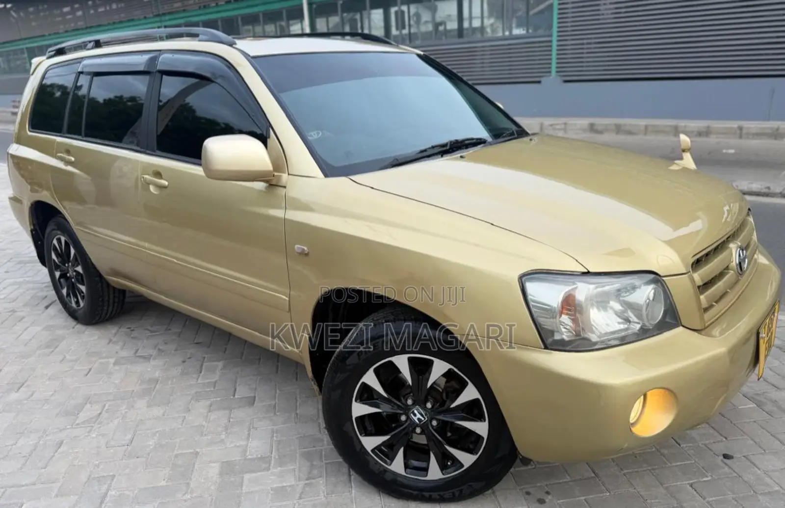 Toyota Kluger 2003 Gold