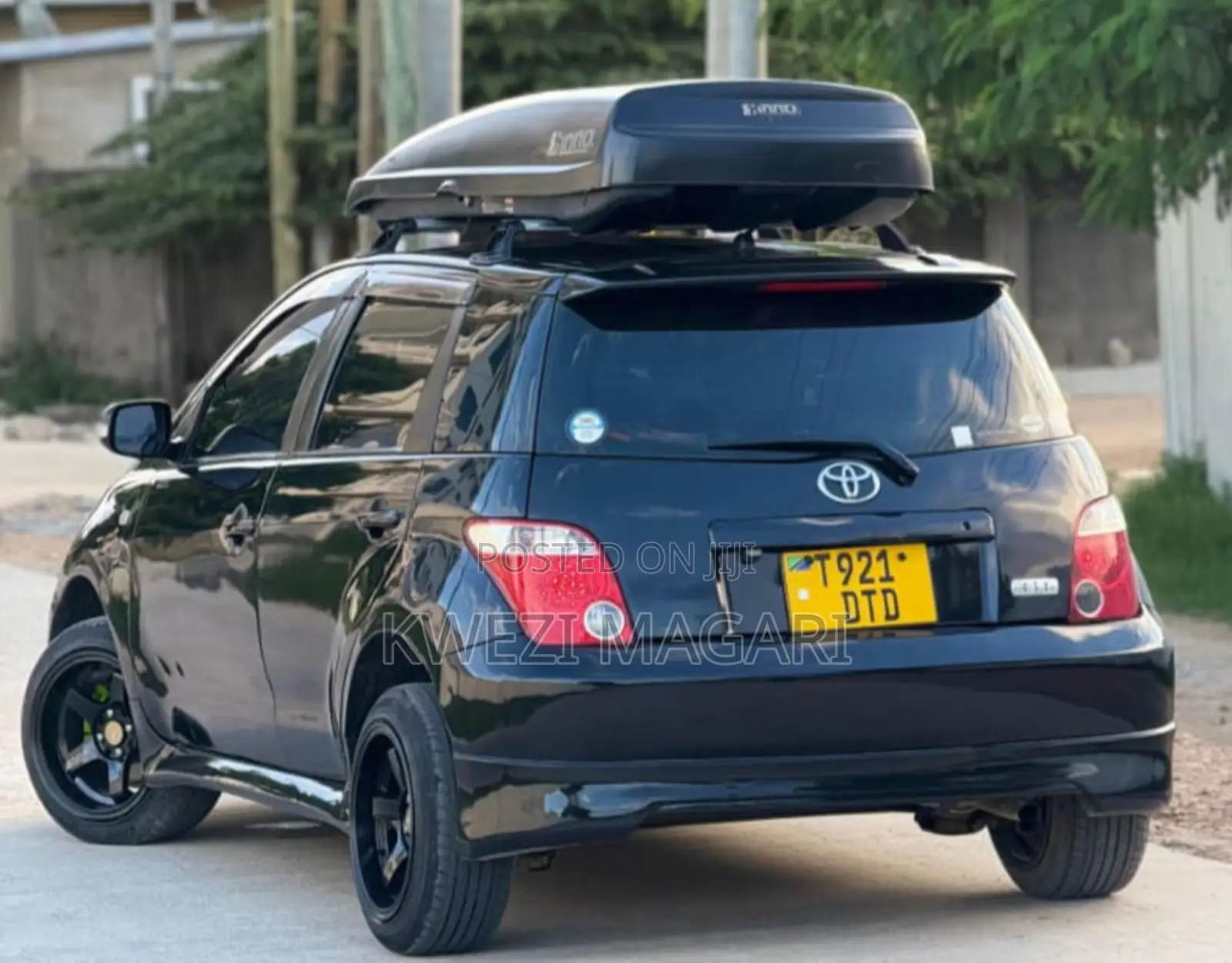 Toyota IST 2005 Black
