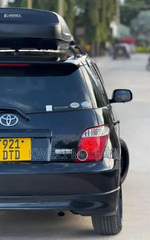Toyota IST 2005 Black