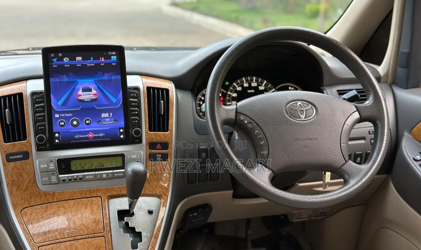 Toyota Alphard 2006 Silver