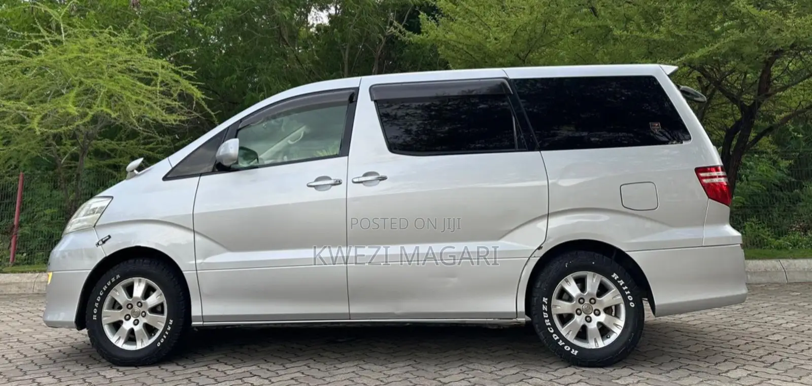 Toyota Alphard 2006 Silver