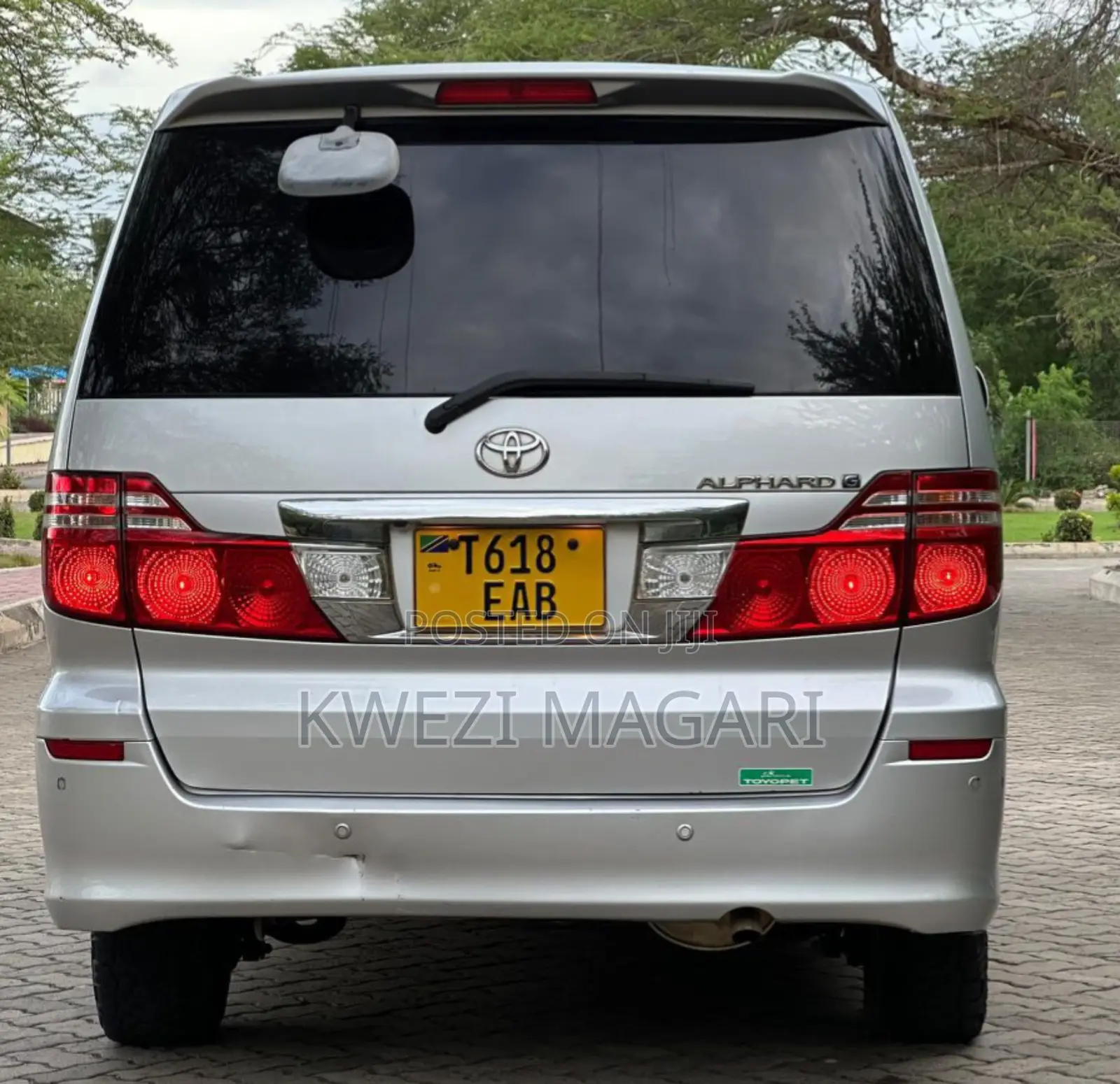 Toyota Alphard 2006 Silver