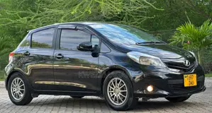 Toyota Vitz 2012 Black